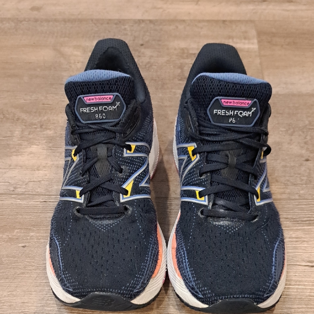 New Balance 860 Fresh Foam Women's Navy and Orange Athletic Shoes